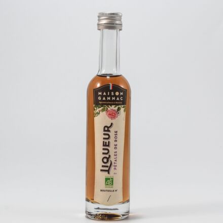 Liqueur de pétales de rose